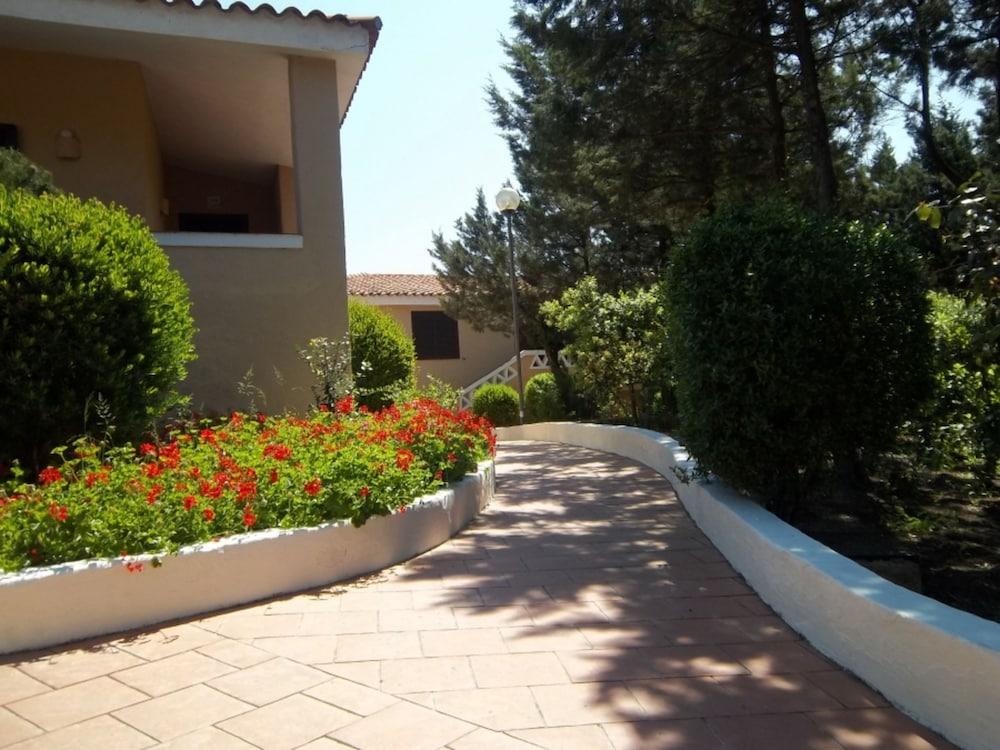 Hotel 3 Botti Baja Sardinia Εξωτερικό φωτογραφία