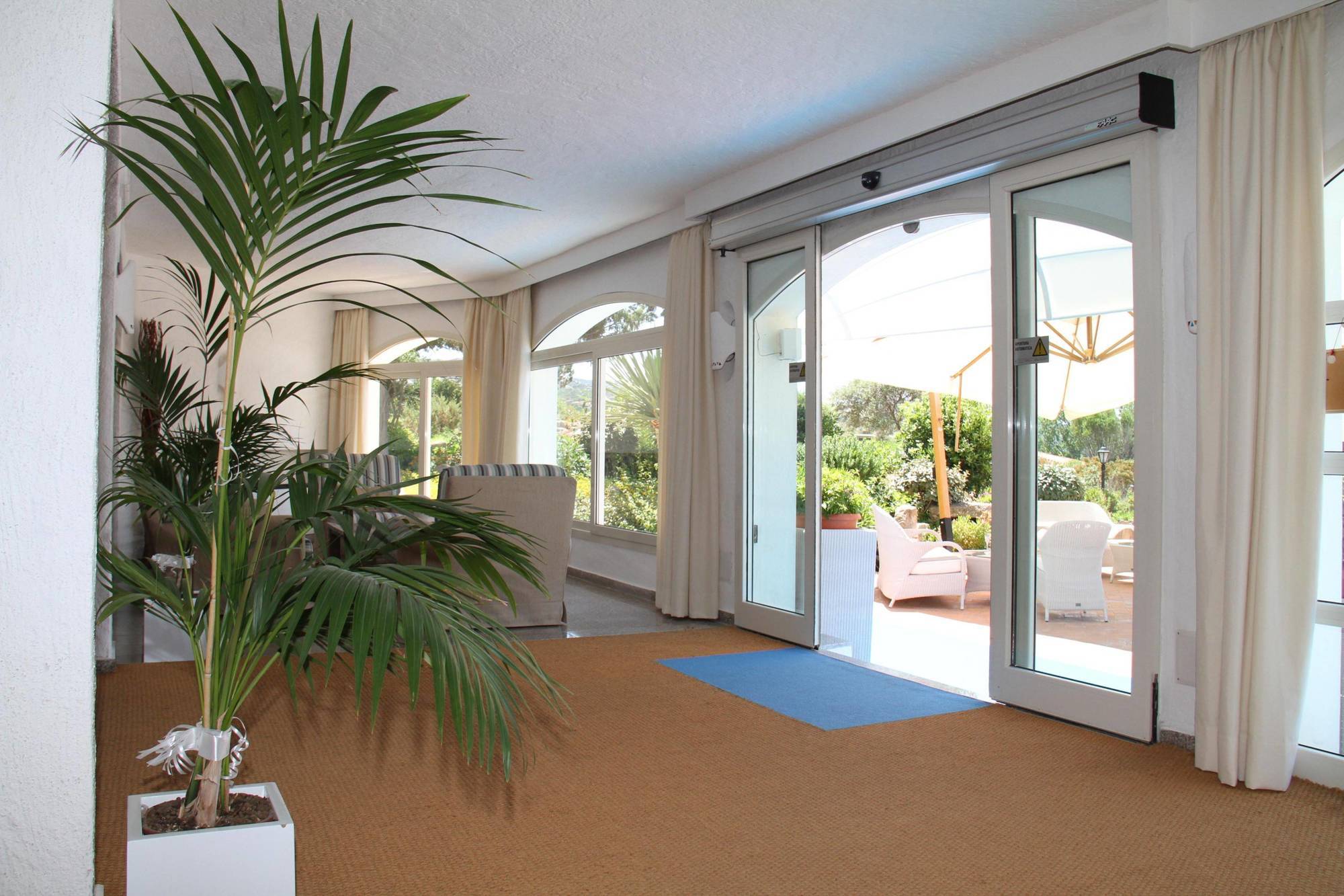 Hotel 3 Botti Baja Sardinia Εξωτερικό φωτογραφία